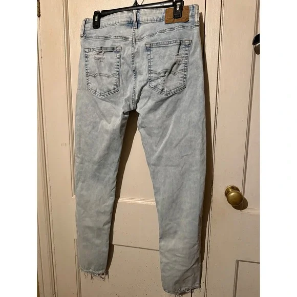 American Eagle‎ Outfitters Mens Extreme Flex Distressed Light Wash Jeans 31x30 - Picture 3 of 5